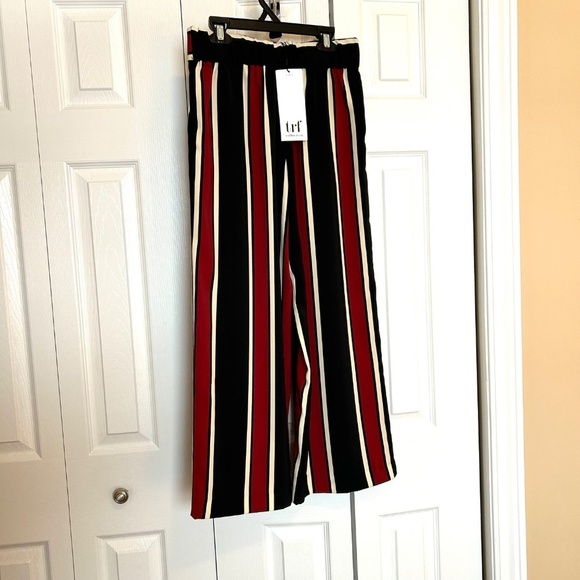NWT Zara trf Collection Cropped Wide Leg Striped Pants with Button Waist Detail - Picture 5 of 15